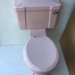pink_artdeco_toilet_low_level